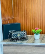 Sac Chanel, Offrez-vous le luxe d'un sac Chanel – Image 2