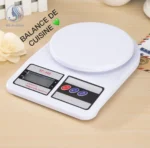 Balance de cuisine colorée et compacte, l'alliée parfaite pour réaliser toutes vos recettes avec succès, Pesez, mesurez, cuisinez – Image 4