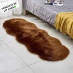 Descente de Lit Longue en Fausse Fourrure Douce - 1m80 - Confort et Chaleur pour Chambre à Coucher - Noir Intense