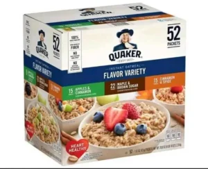 Quaker Gruau Instantané Saveurs Variées - Boîte Économique de 52 Sachets, Érable et Cassonade, Pommes et Cannelle, Cannelle et Épices – Sain et Délicieux